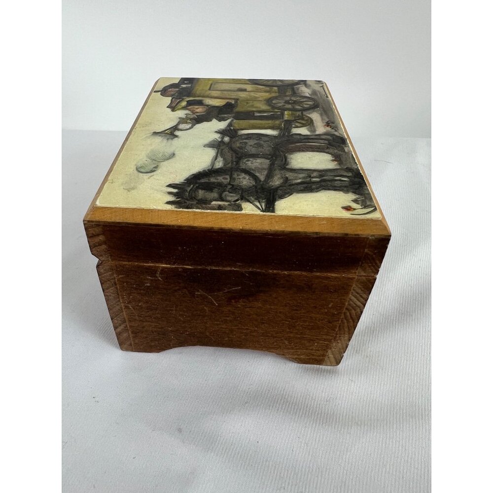 VTG Hummel Wood Music Box Edelweiss Swiss Movement The Mail is Here - Picture 5 of 9